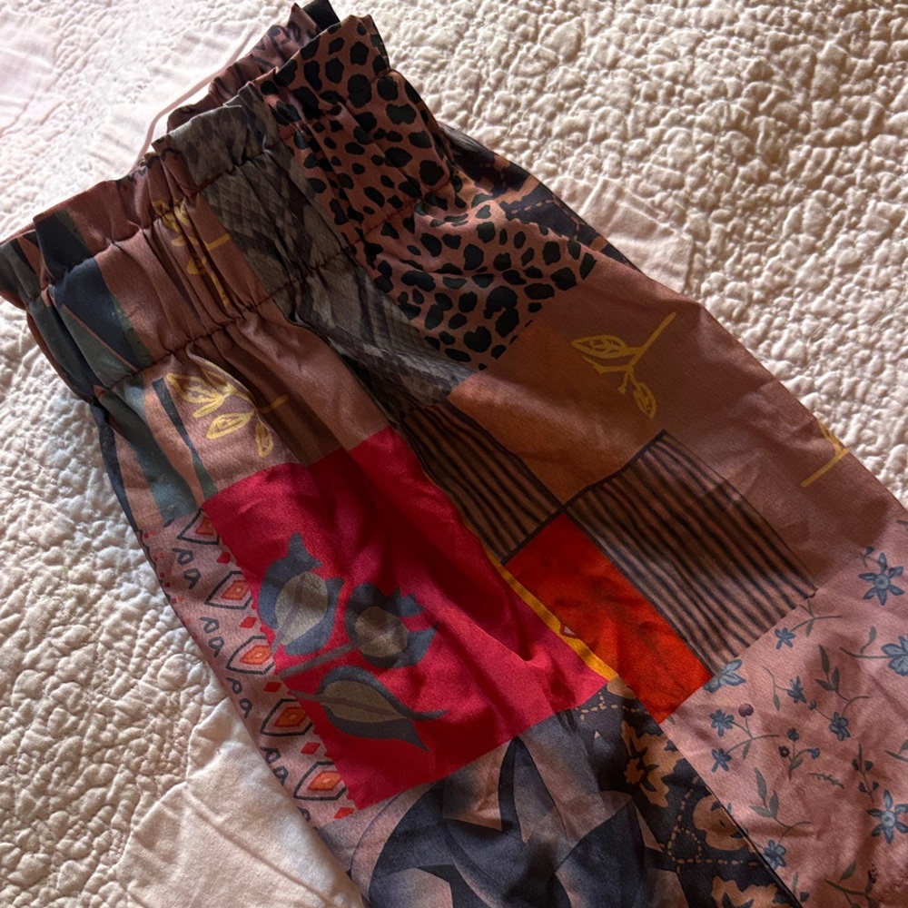 Boho Patchwork Print Elastic Waist Shorts - Multicolor - Picture 3 of 3